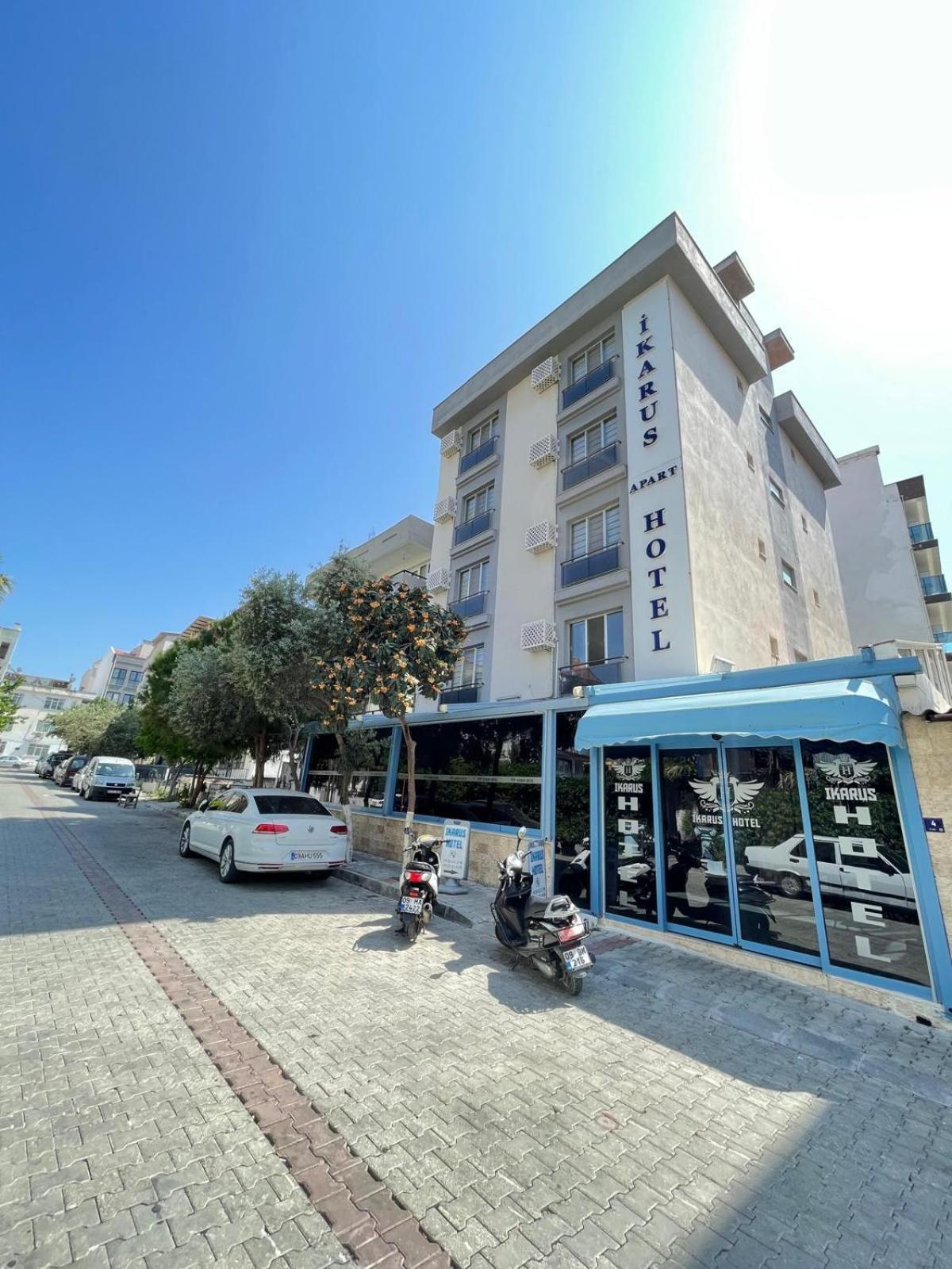 Ikarus Hotel Κουσάντασι Εξωτερικό φωτογραφία