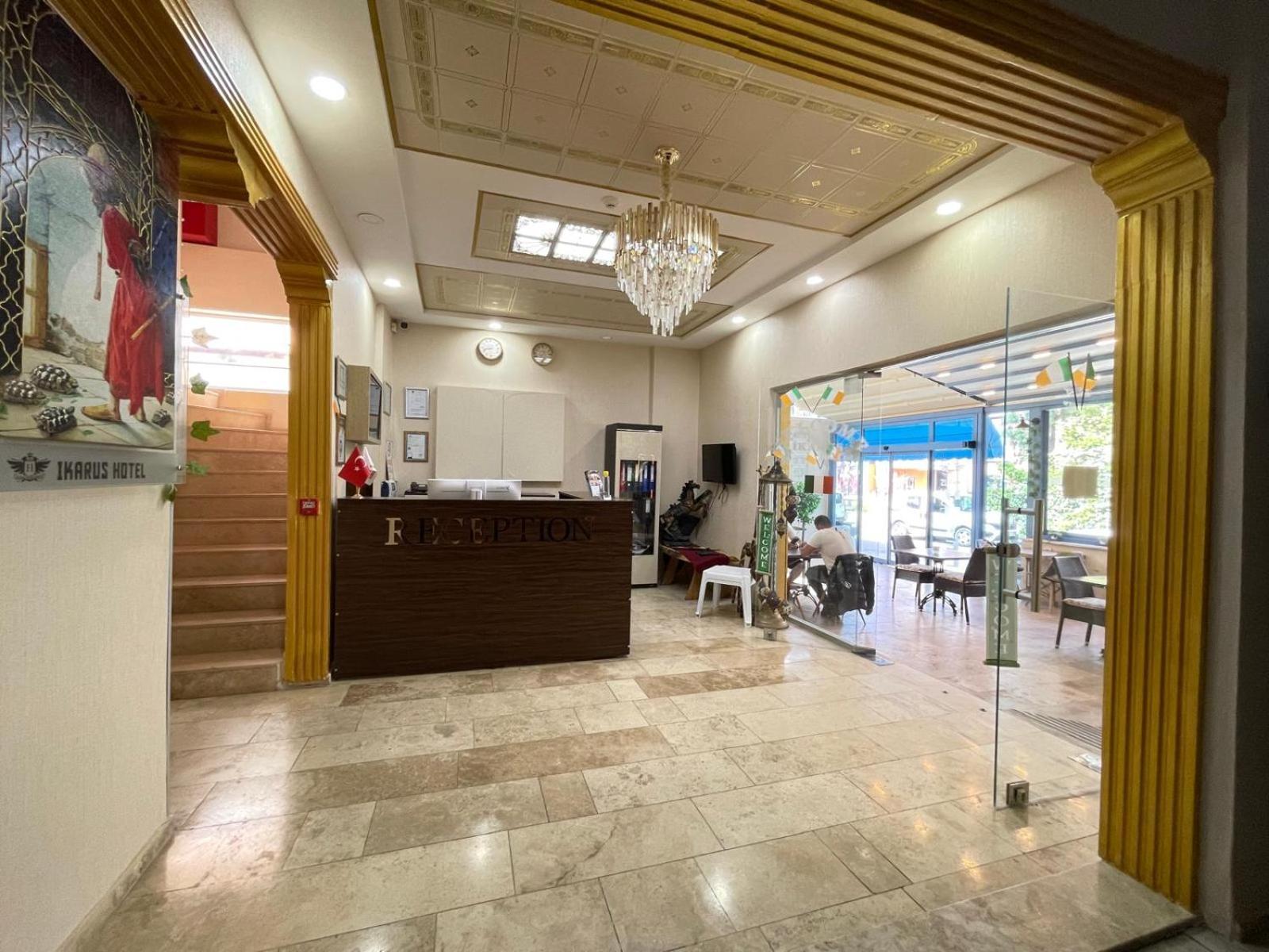 Ikarus Hotel Κουσάντασι Εξωτερικό φωτογραφία